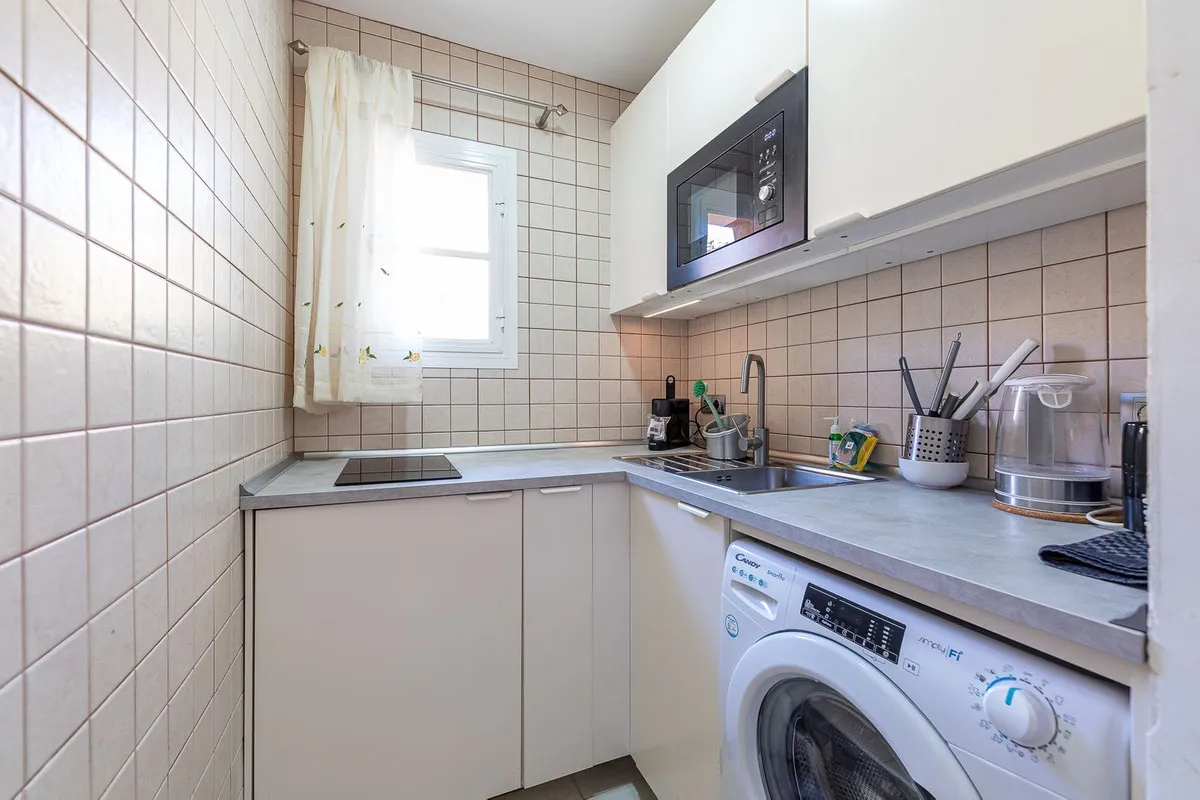 d2c2b719-26e1-4d19-9558-0ec1dc093a95