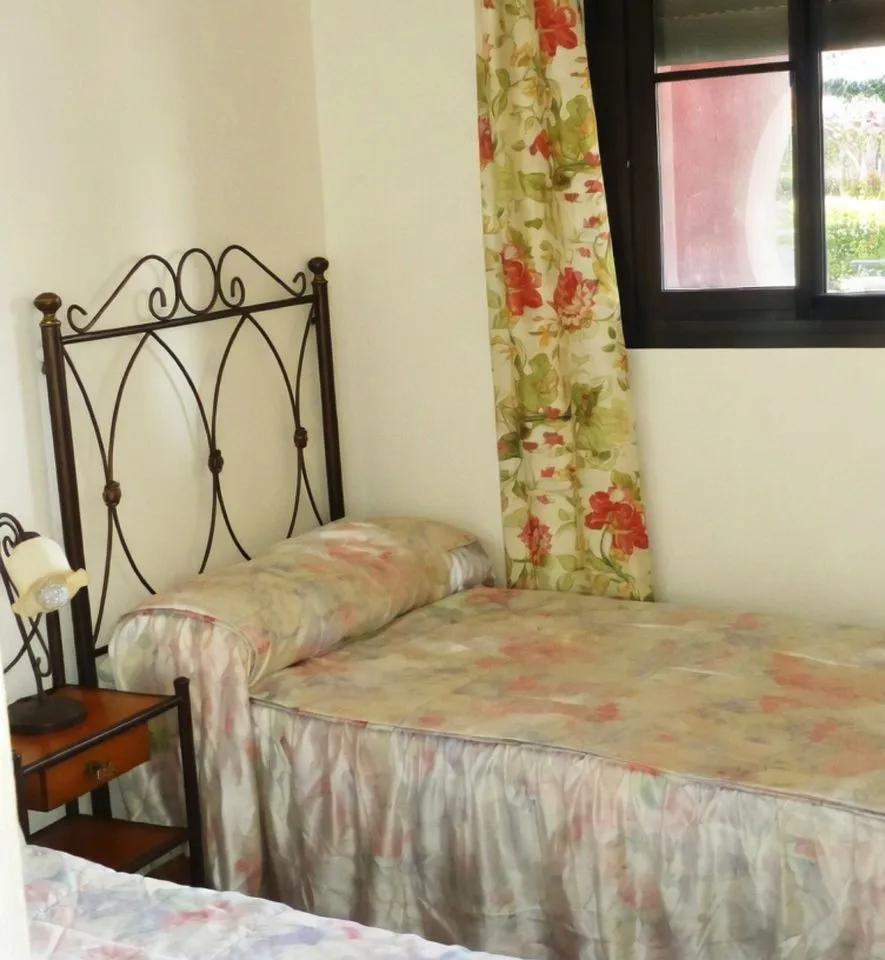 91f7cbe6-b1a0-48a6-b0d0-213ce3e9c288