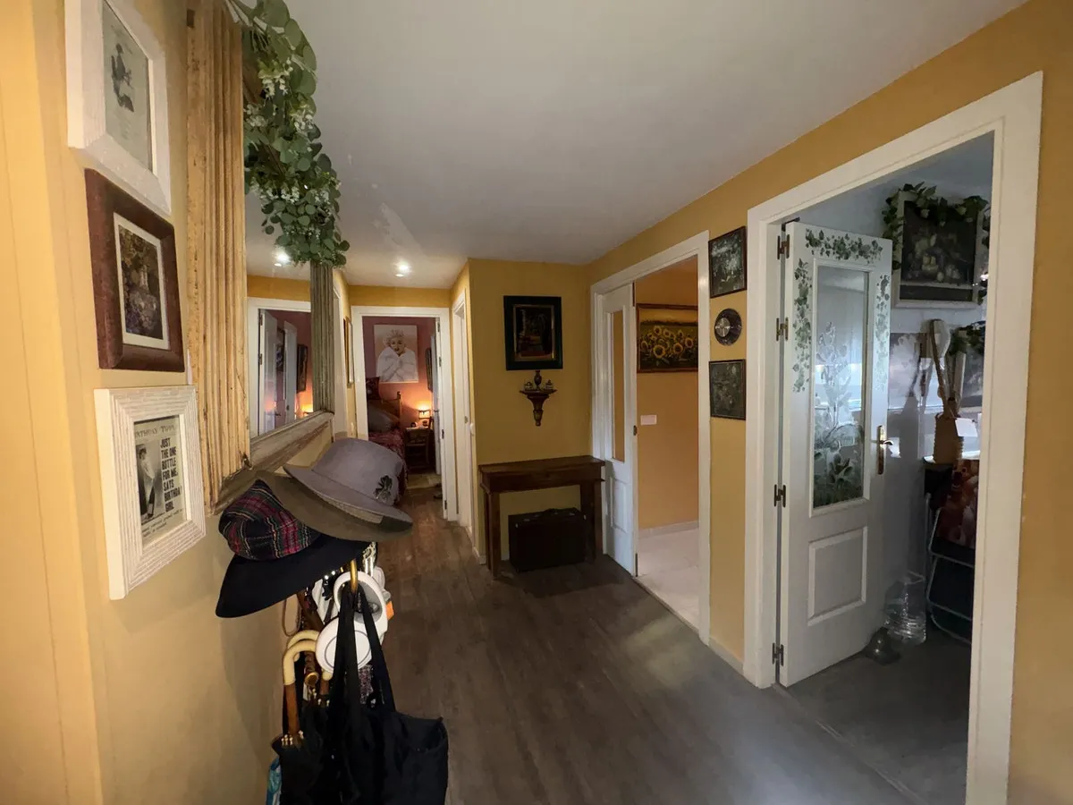 2c9fbe38-95d9-42cc-ae9d-d2722478def3