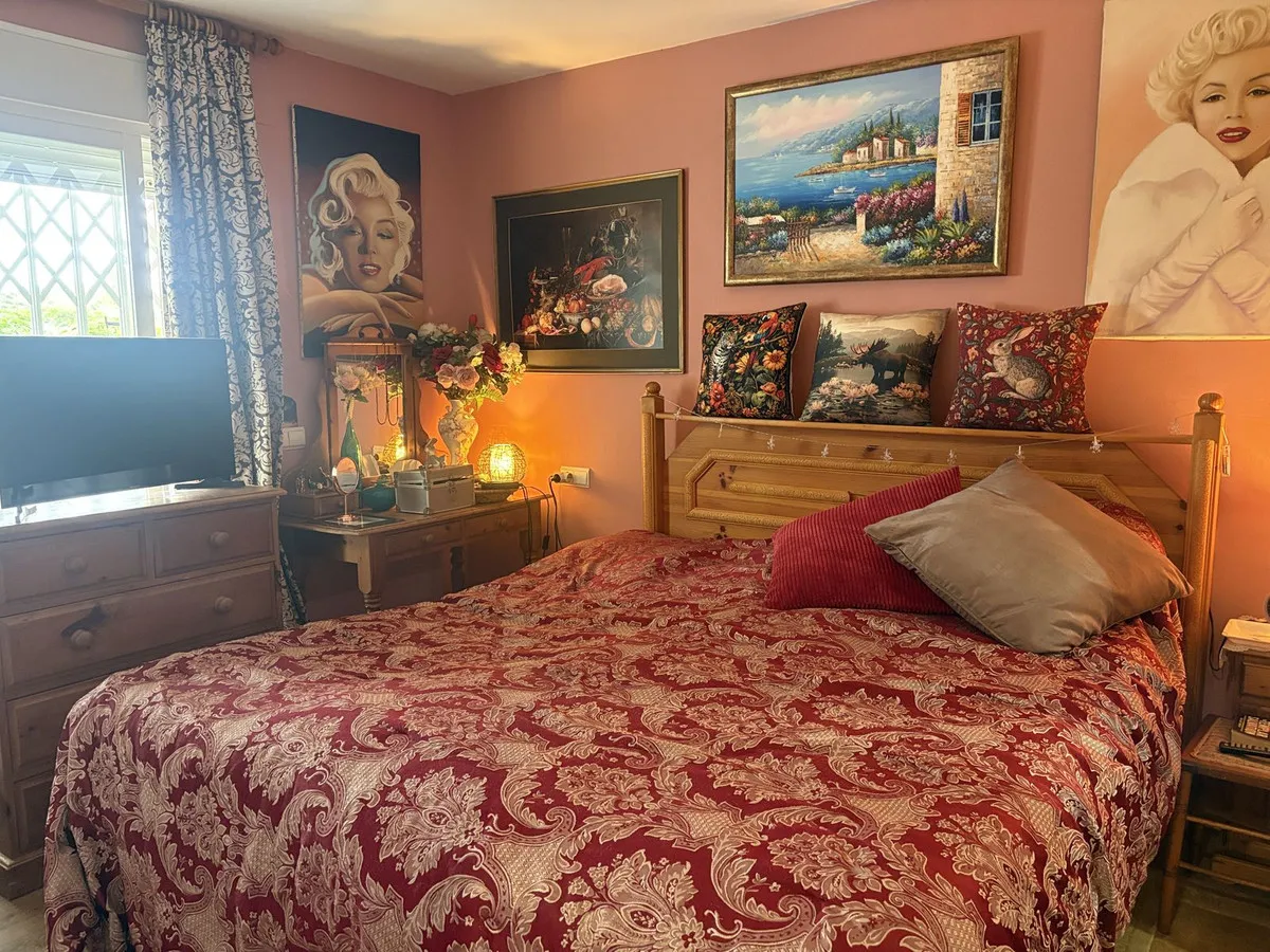 a9684d38-2a7d-4446-9e5e-ae74a68392c4