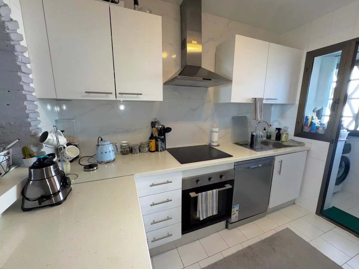 4fd908b8-ea2a-48d2-ade2-128169c47dee