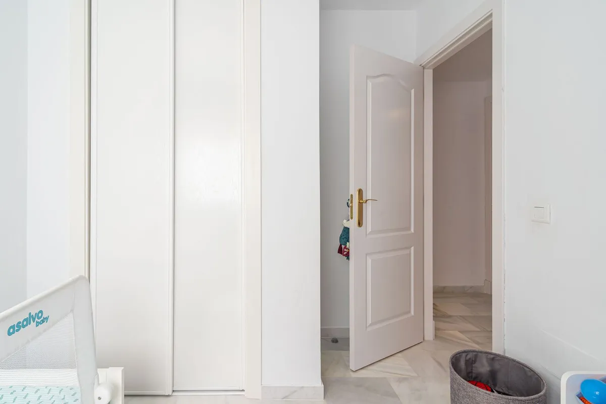 0dcb9507-ba71-4706-8bc0-4f14d9fdfbb1