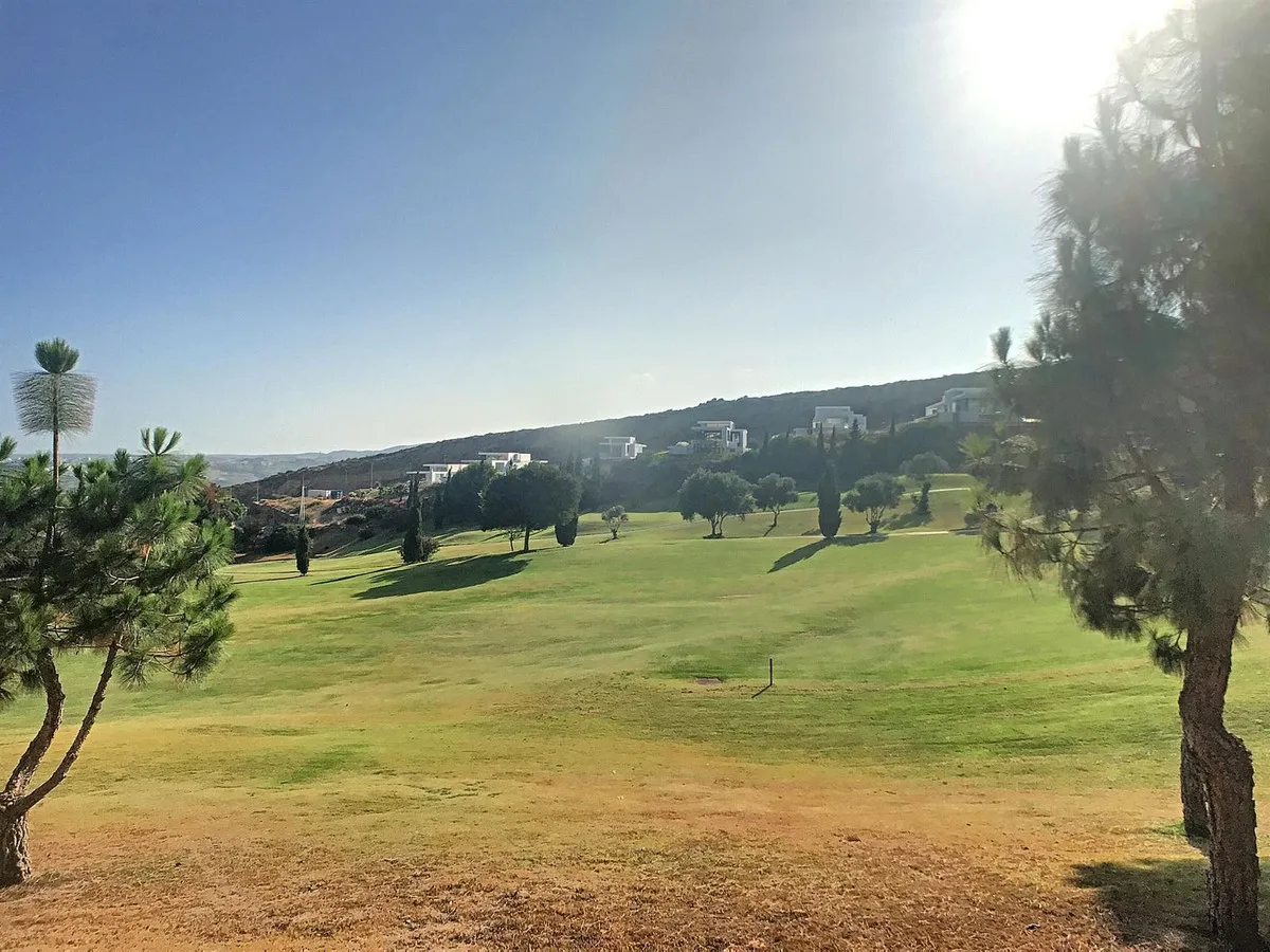 2d911d94-76eb-43c3-89e3-79b914ddb126