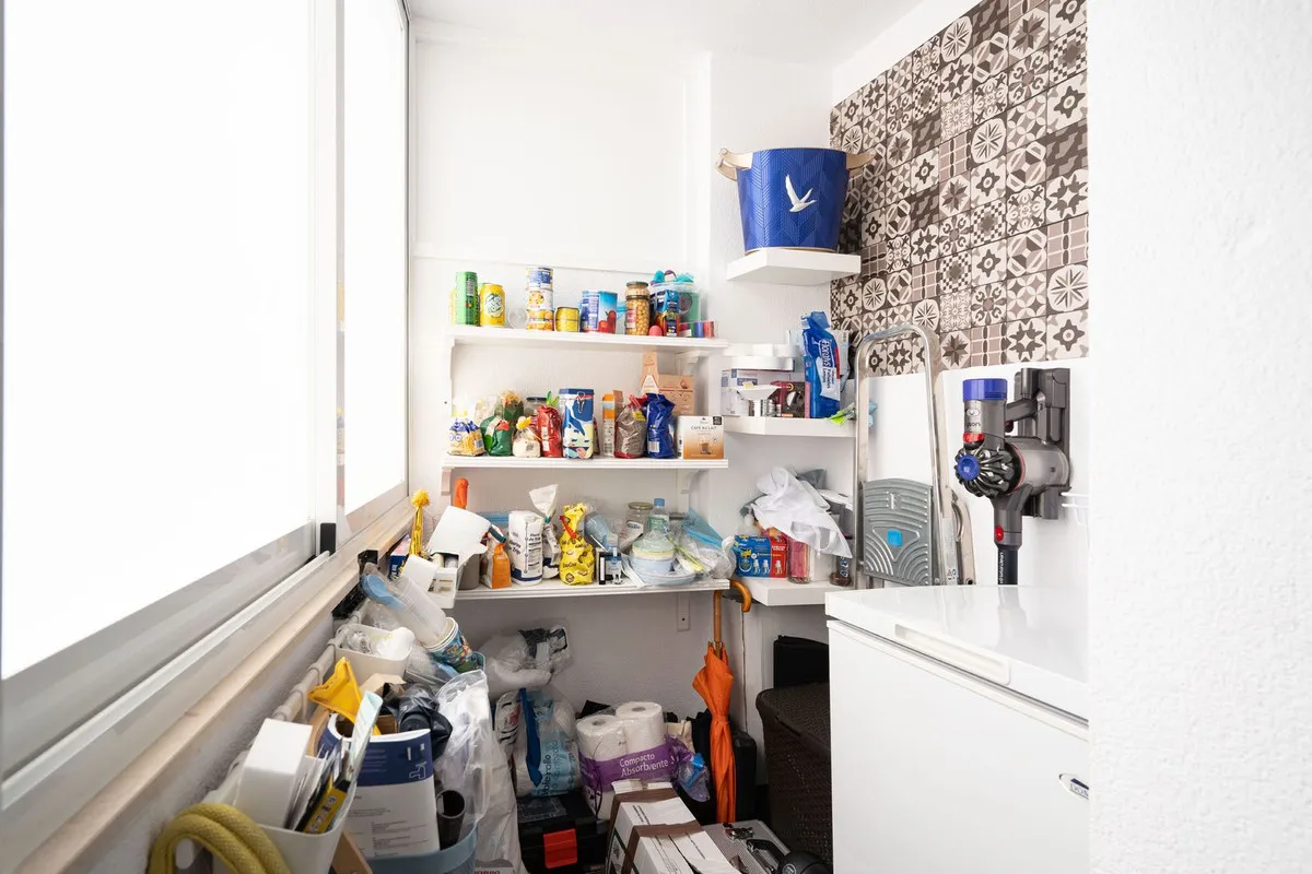 aff71577-83a6-44d9-b187-e0a7388fd9f9