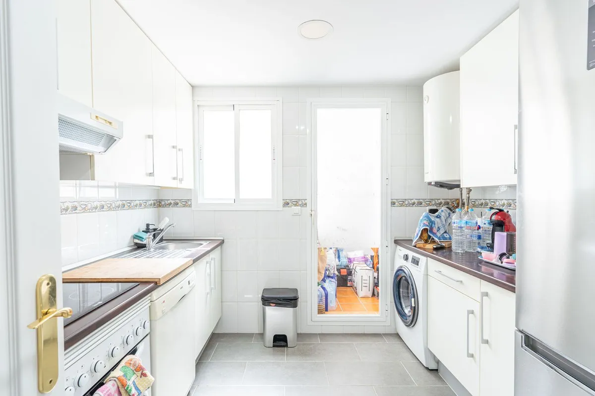 c87c5f89-7184-4559-9dec-33c570fa7ab0