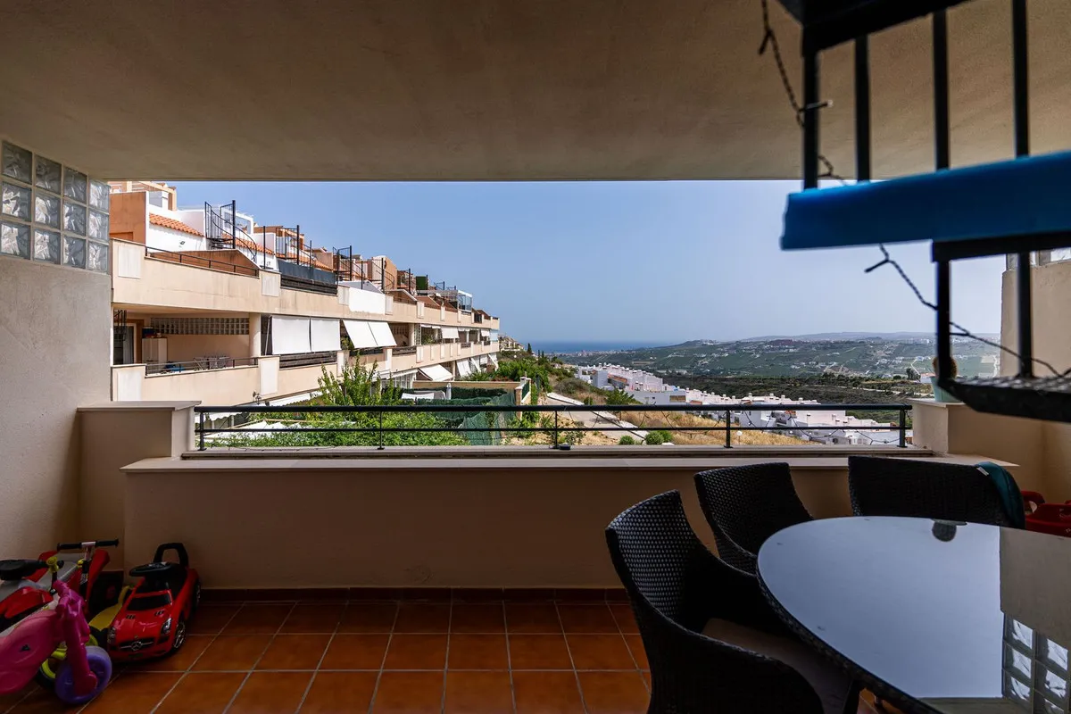 f3eb61e4-4f01-4dc1-b01c-897ac1f51769