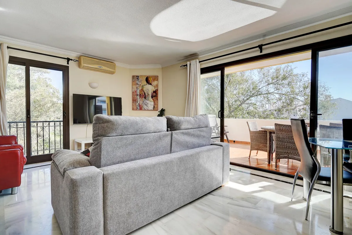 d1b9a711-c32a-4ef2-b513-f5410012f0e7