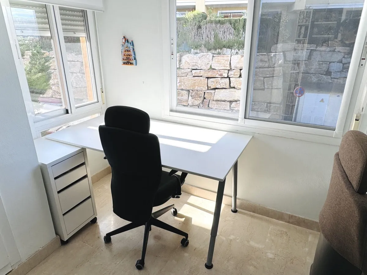 30b452eb-52c7-4b78-9e28-d7633274de2b