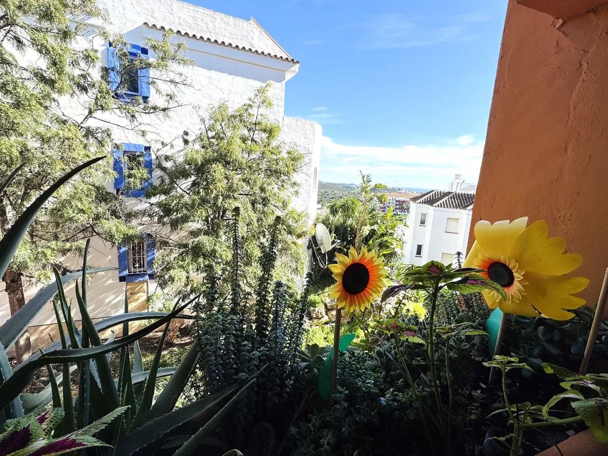 85b1610e-f0df-42b1-8b4f-0c2ac1e39ec4