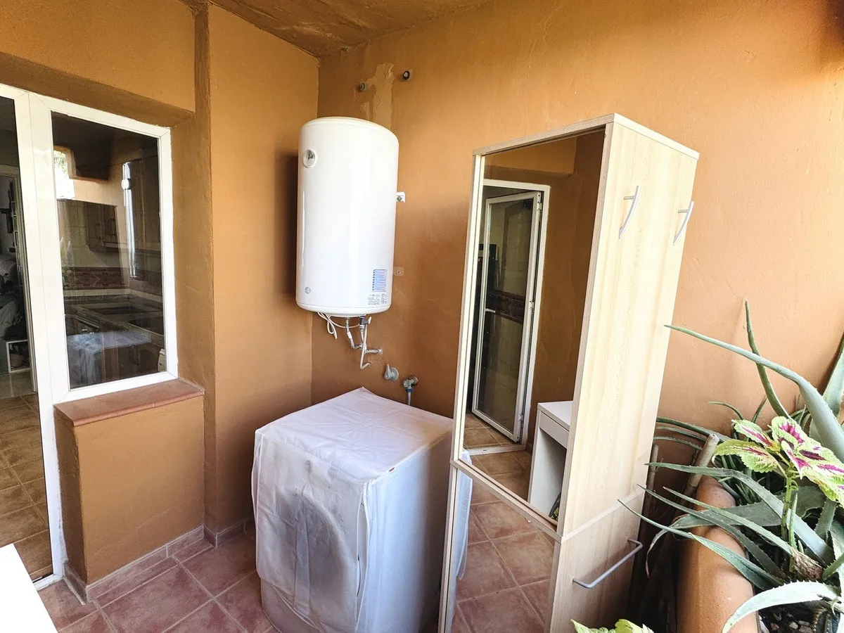 8905b3df-8cb7-4b0d-96b9-68074f678e27