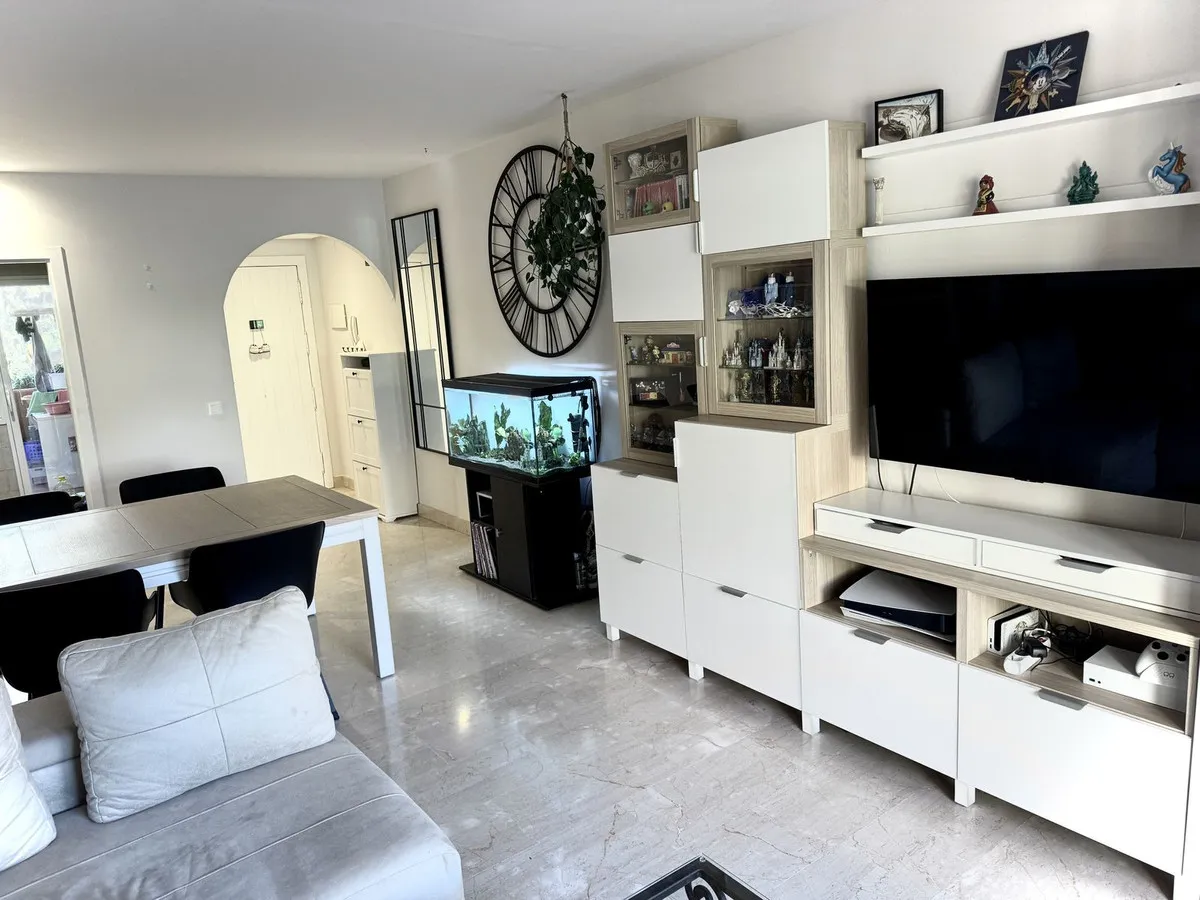 cccdba5b-0f4e-4d84-9f5e-4aeff4c7ecb1