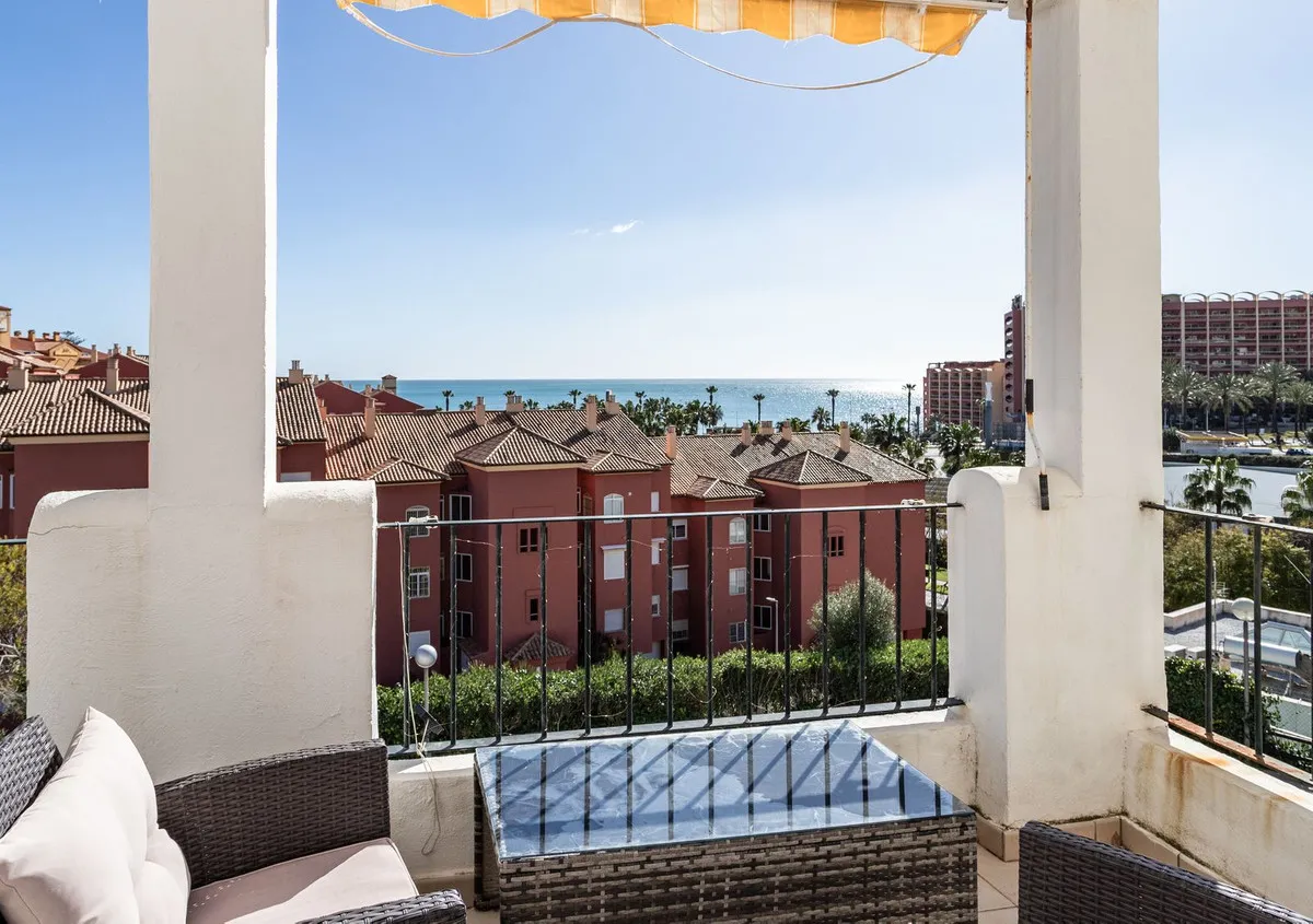 e420be9c-36fe-4fe6-b459-9323a80b00cc