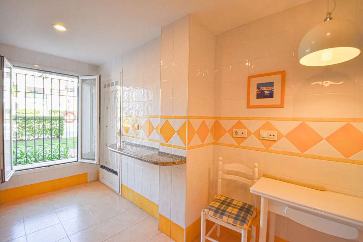 6f8f3ce7-a552-4ee3-ba2f-b07ba036ab78