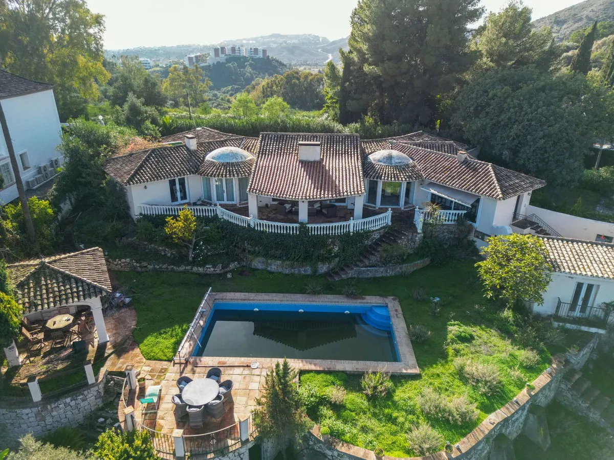 2ebf1ade-d25f-4c74-9399-ad59ddd139a1