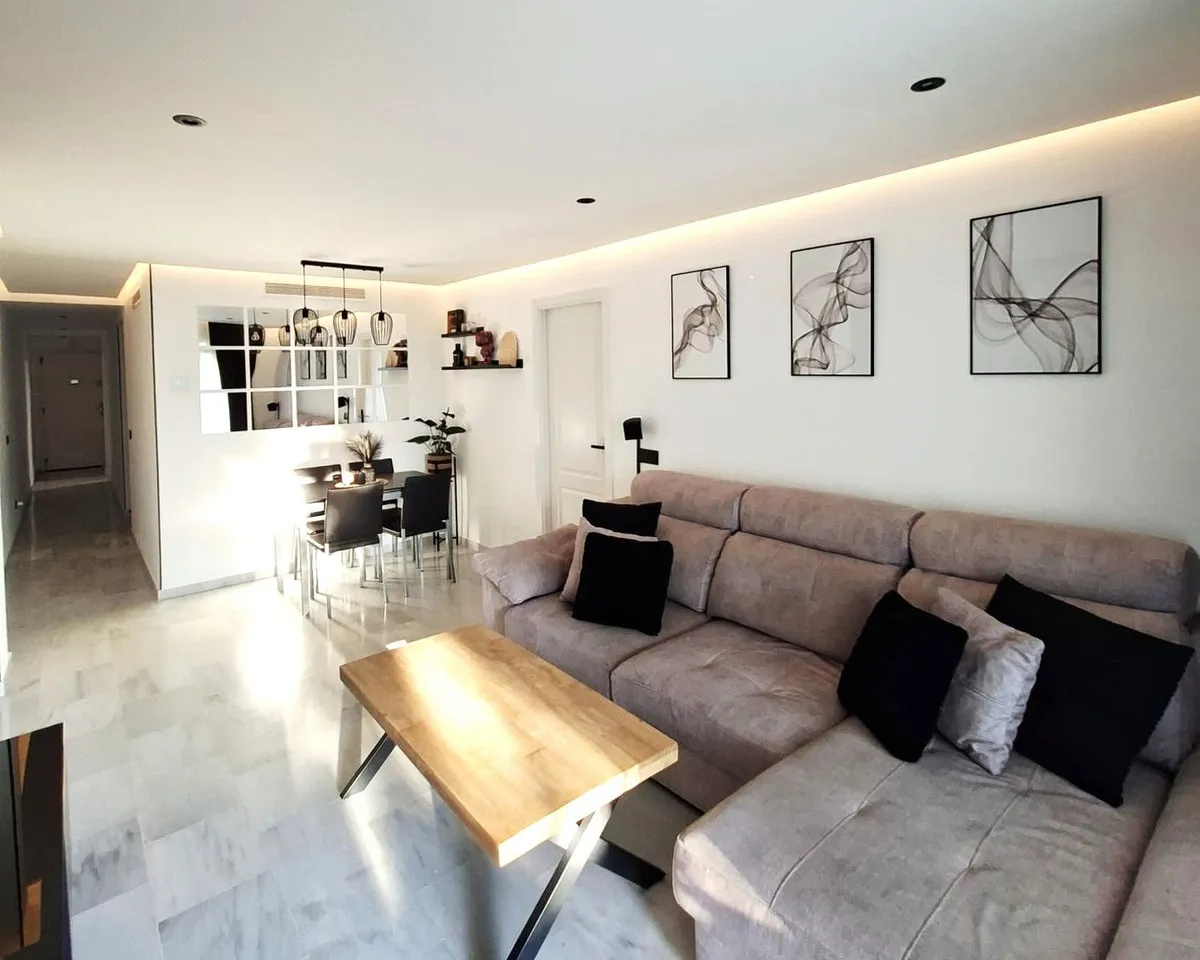 1dc79fb8-ea4f-43a0-8f99-d016df5903eb