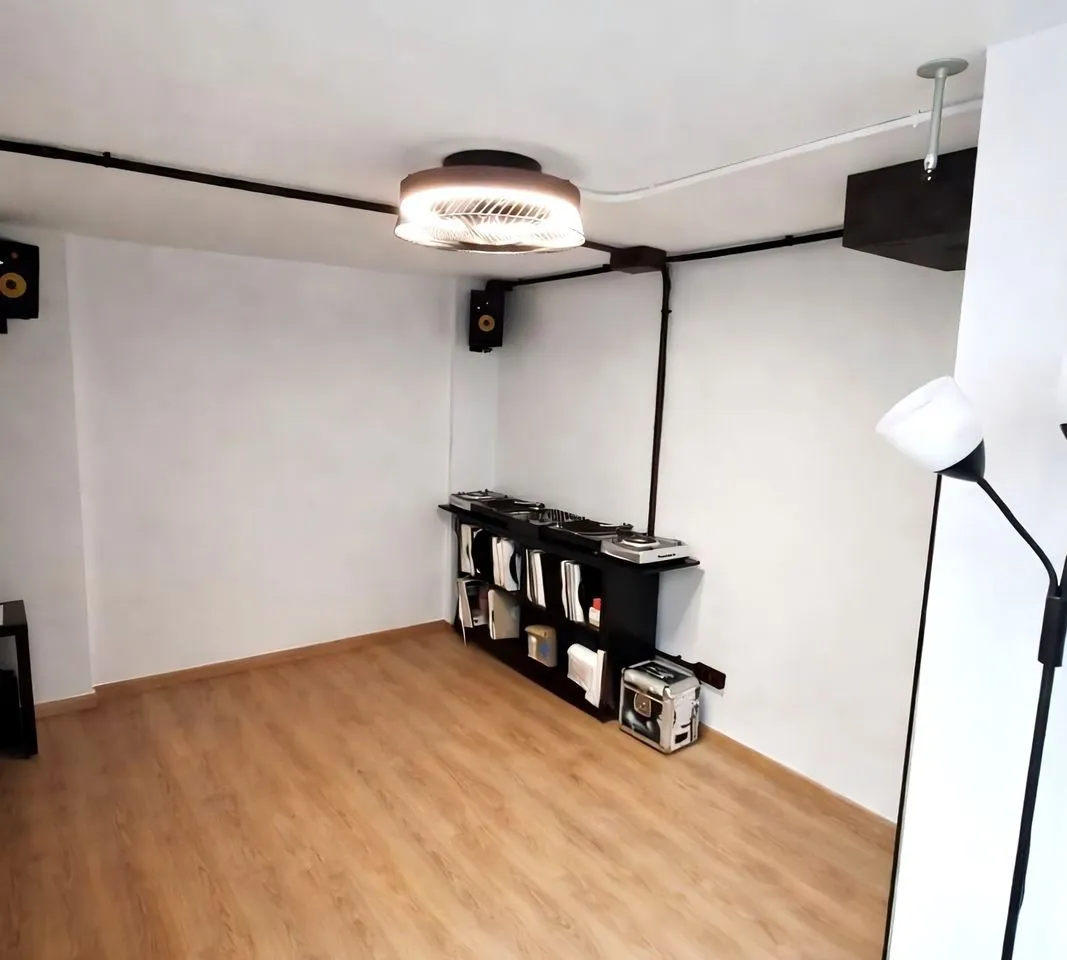 bfaac17e-681e-45d4-9d96-fc4ea9c329cf