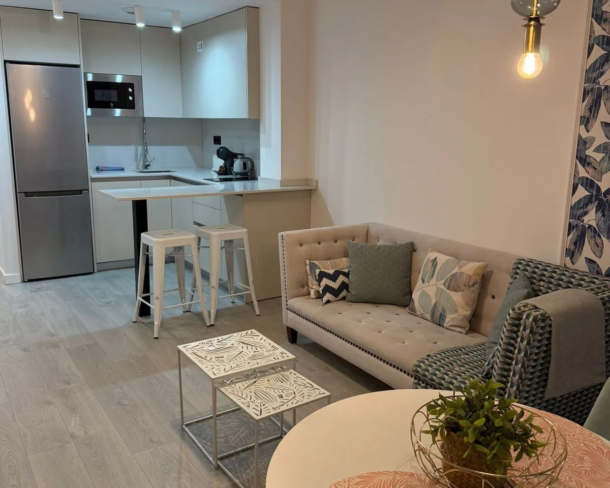 26fc05fb-3de3-4fa1-a97b-26349d12cc96