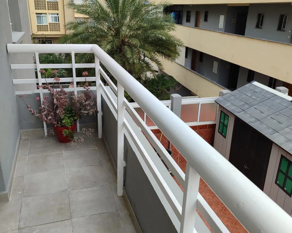 8dd9cba0-34e8-42ae-ac86-b8e2e1357e90