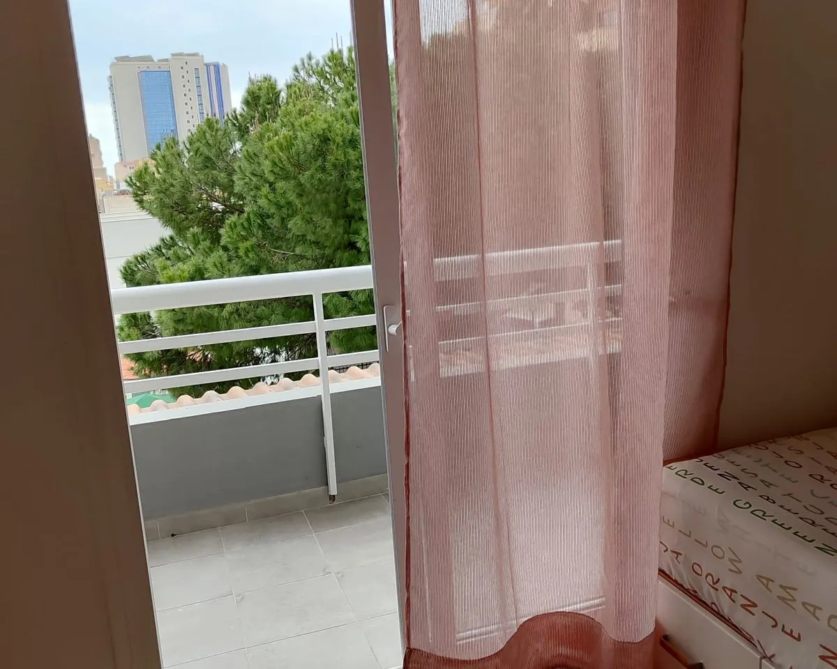 9ef9e0a4-6331-4bdd-beea-578e6f46f254