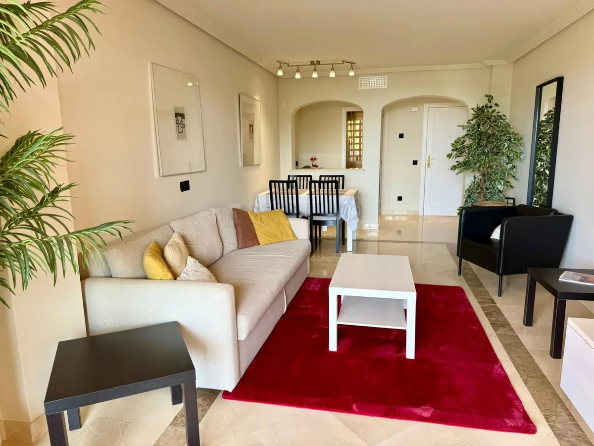 f8889ffb-f760-47db-bdd3-51d837733a0a