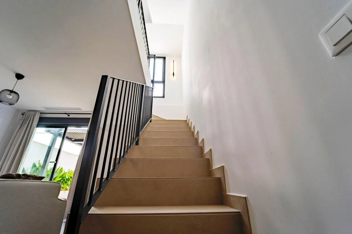 a954651c-28e6-4321-ab52-482f123c619e