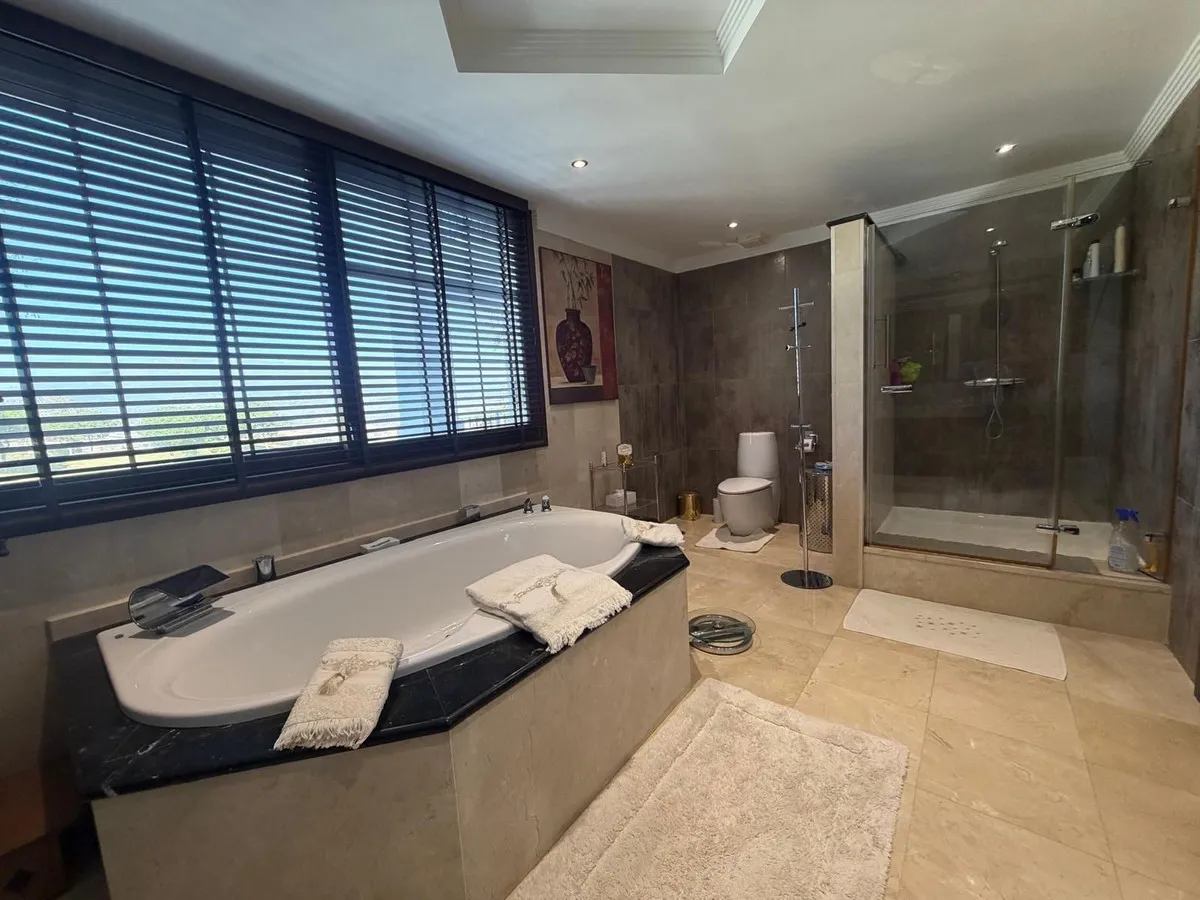 440ee543-c093-4a4b-8cf1-7db101e68181