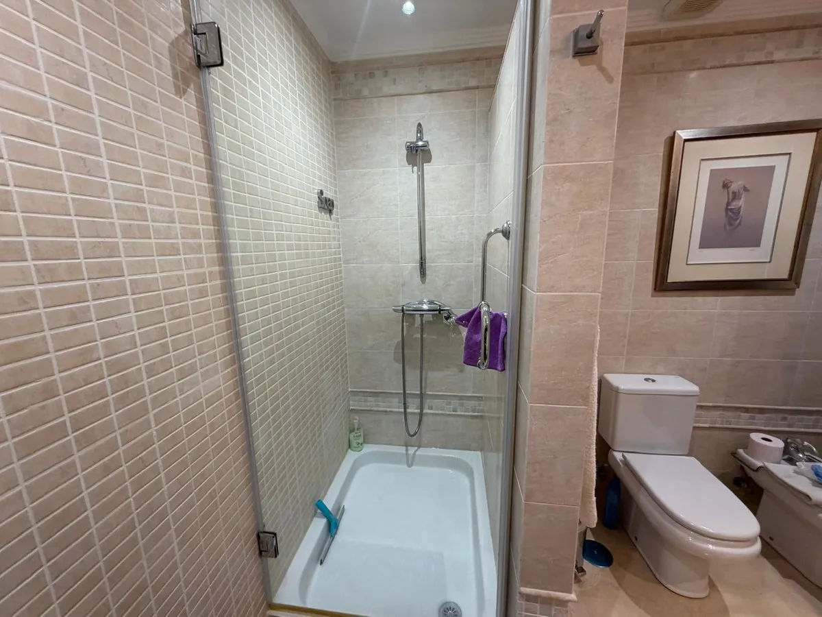 ee5daaf2-4fea-47ee-b39e-34e8c885d915