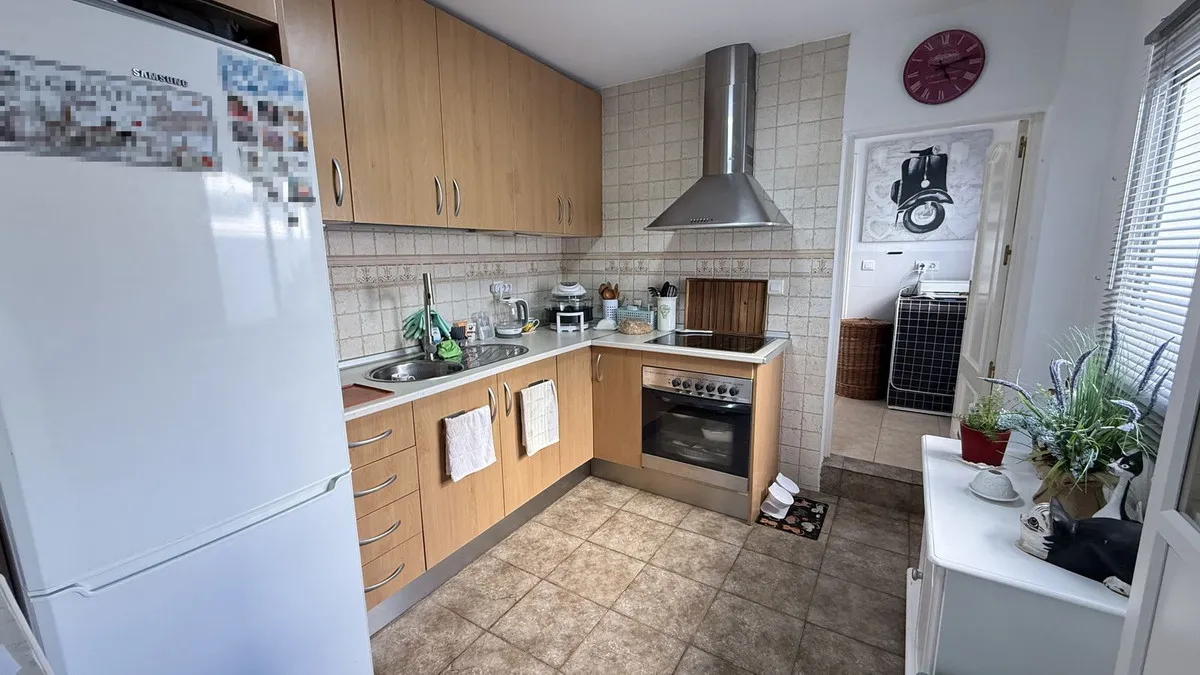 d4ce05ff-ab0f-4fa4-adb3-5bc41bfe60fe