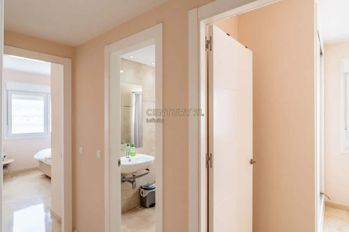 43c0da30-012c-4d5d-b7fc-2037f4b42d51