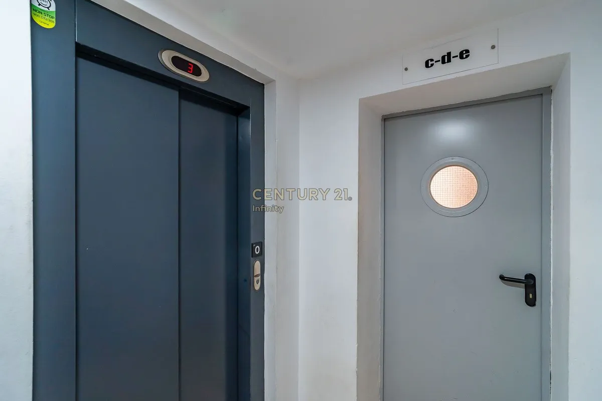 48077f4f-ebed-49ce-8fb6-54124fbe448b