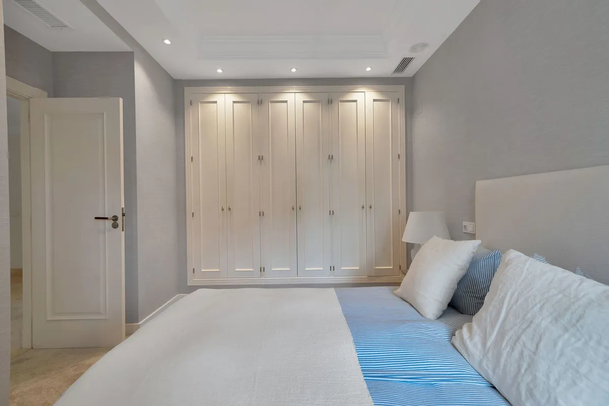 4fcb1011-1509-4e08-b3ae-ff22f5e39cf3