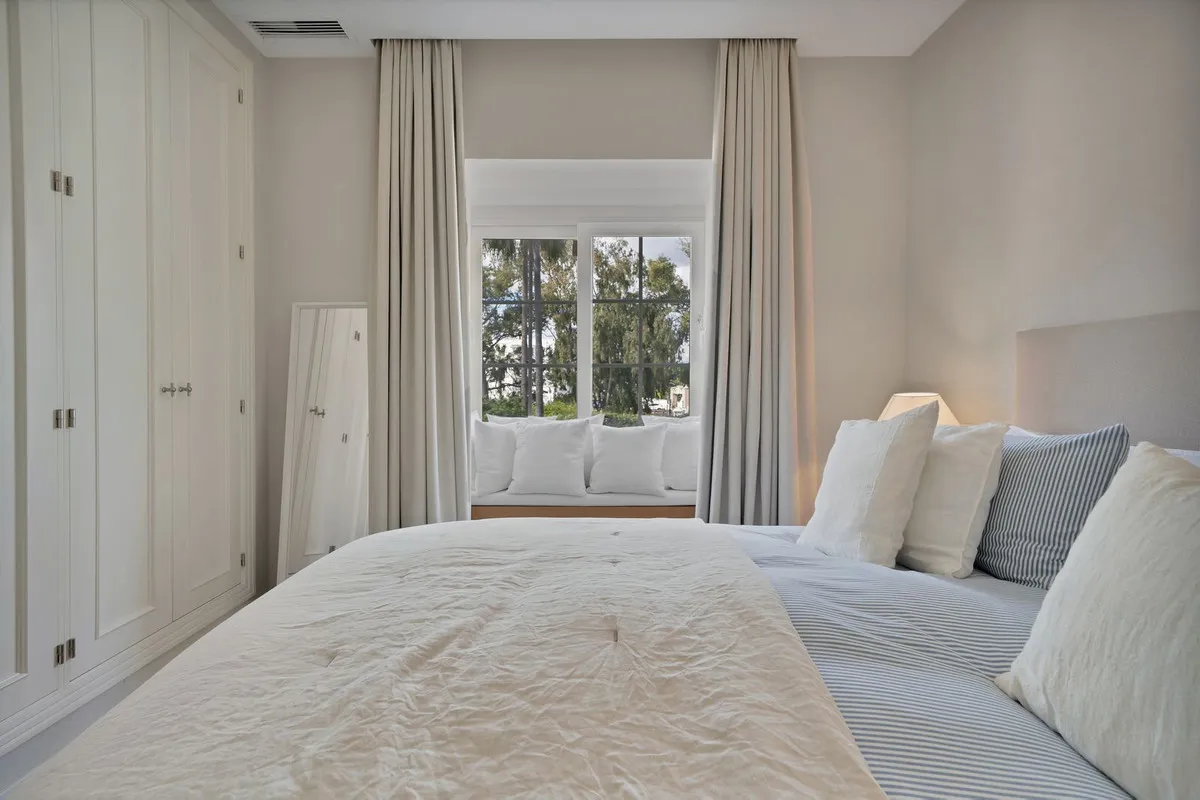 a176d4da-55f9-428d-9acf-ee91b778d6c3