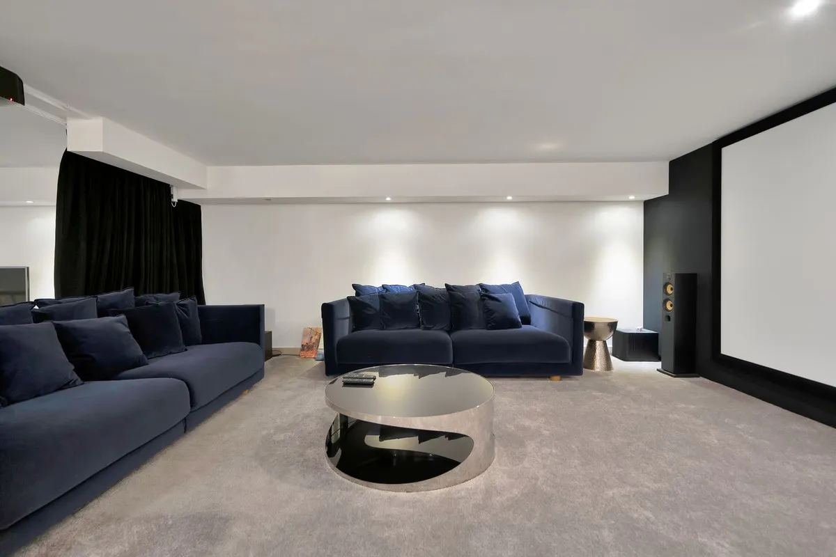 febea841-09f5-4b07-b02e-55fda6447a9d