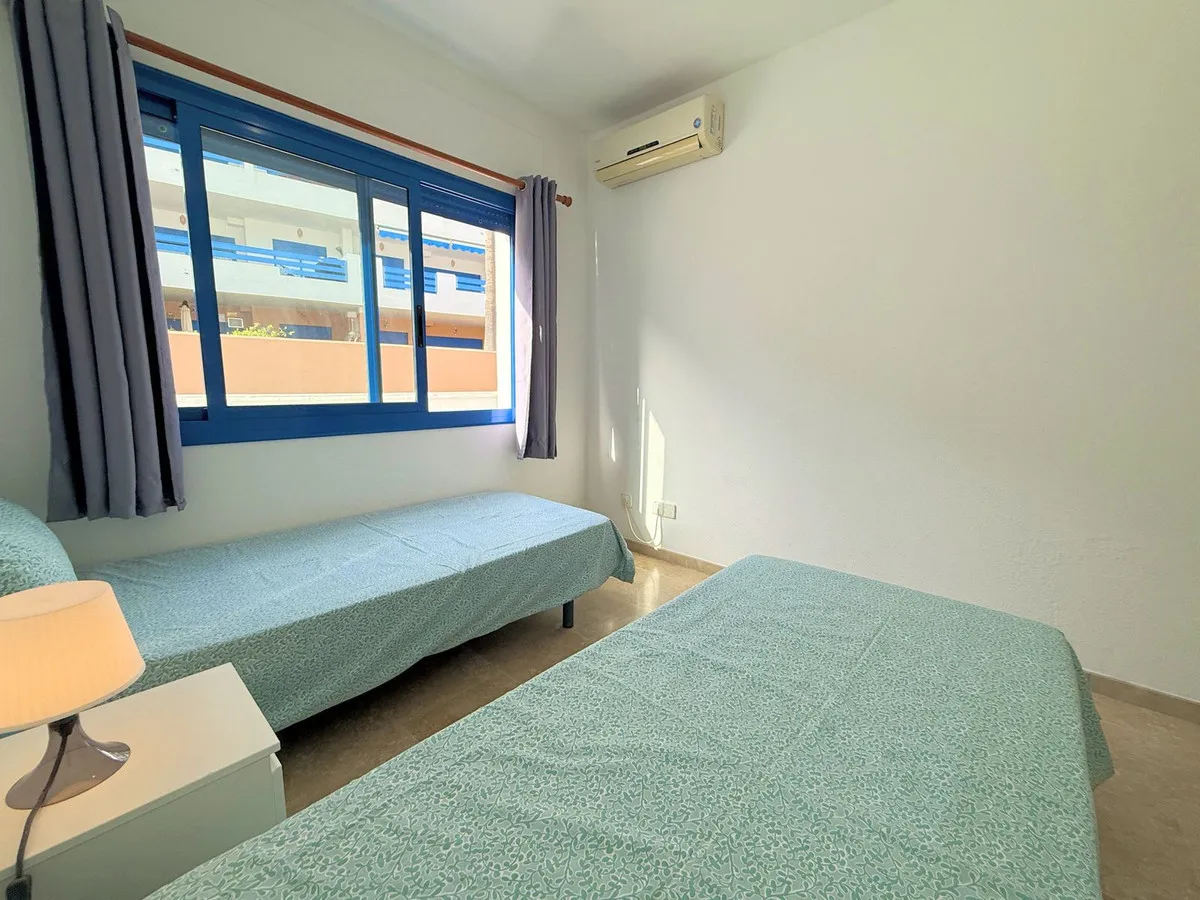 da53dc2c-8f50-4ce6-bc32-205f245056d8