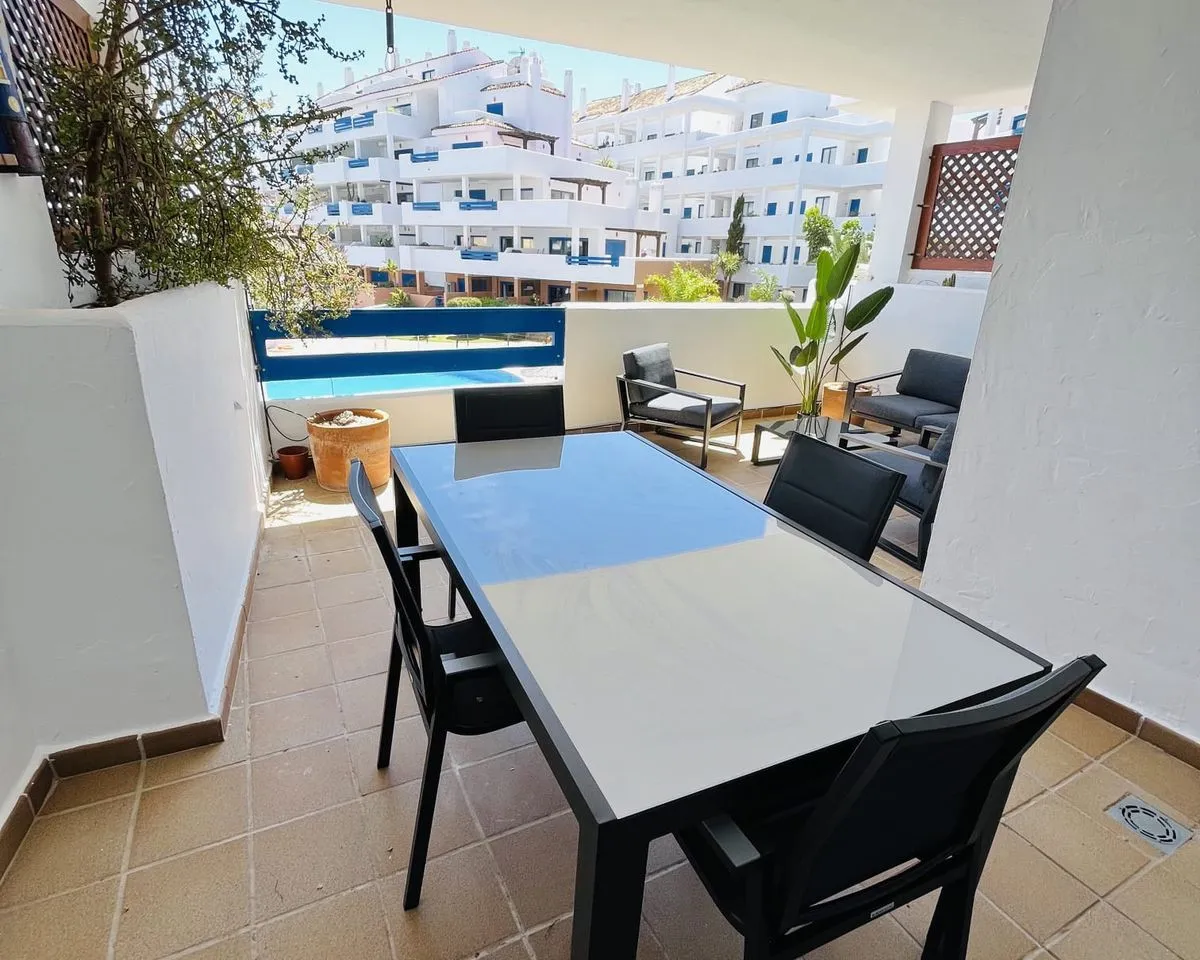 ad5c8178-4424-46a7-8aa4-fc422ef05853