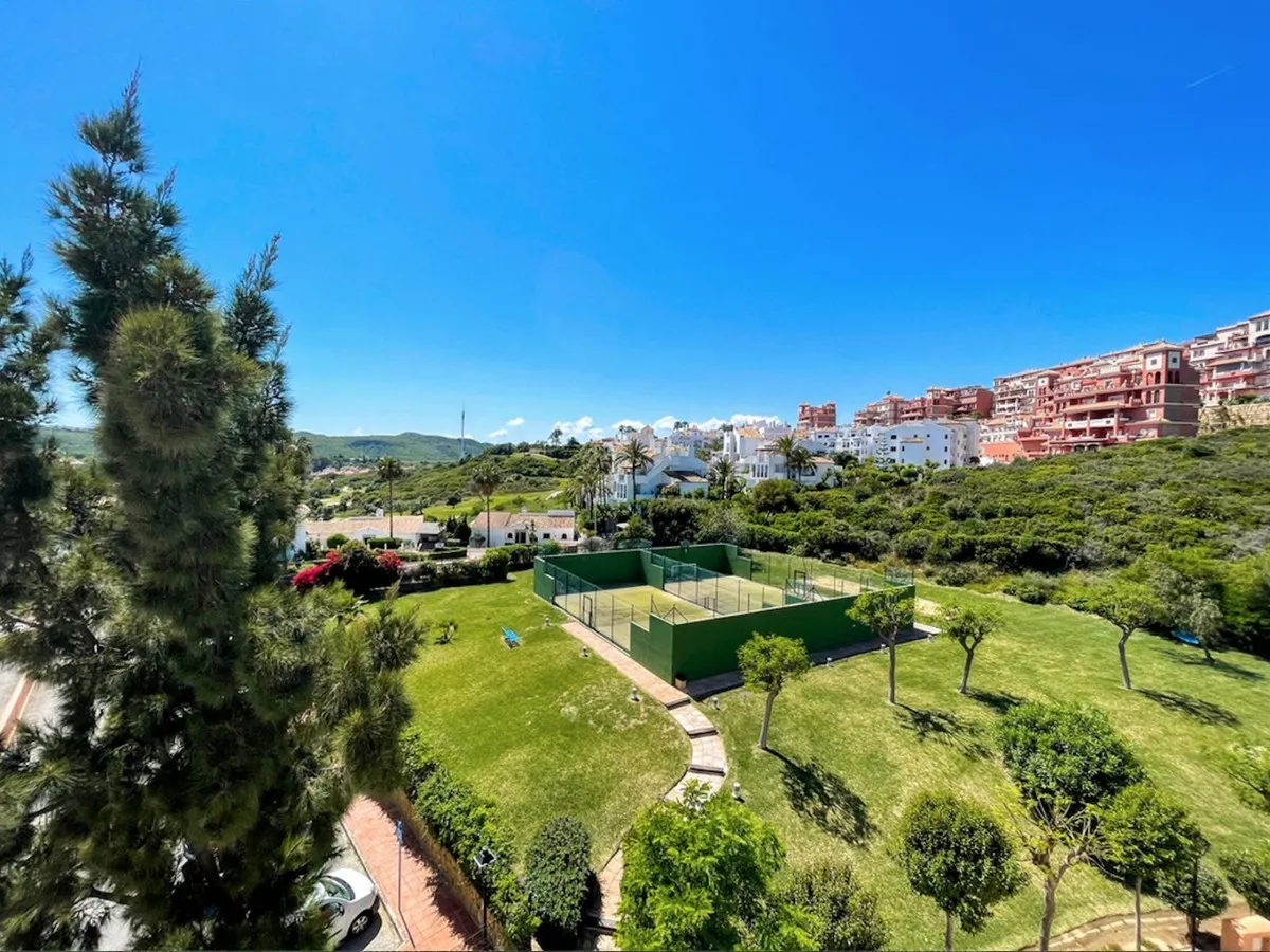 c9e5efaa-dfb4-489d-8a55-bb8632bbc07f