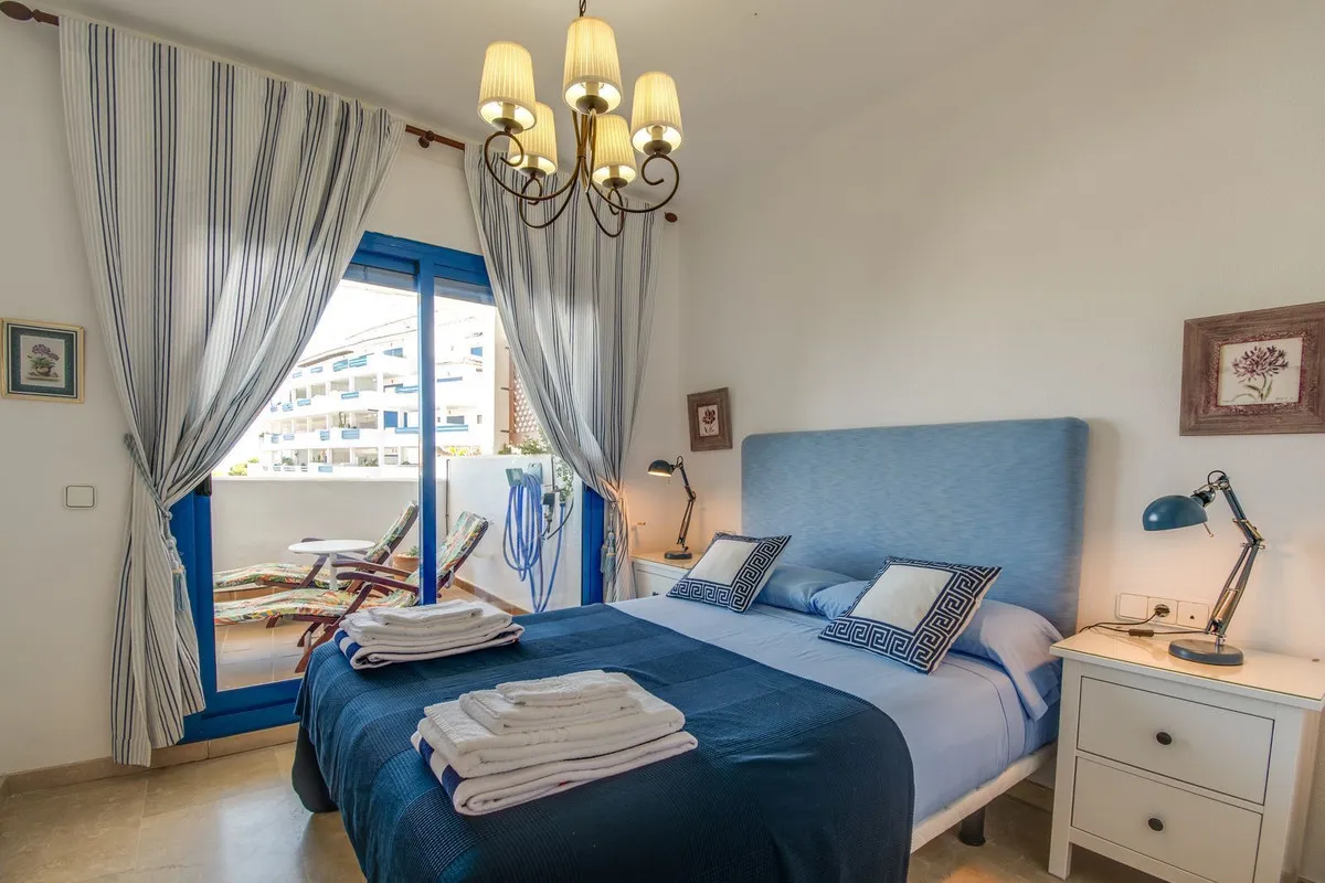 fa3c78ce-42d7-4b05-a696-bc338c392cc6