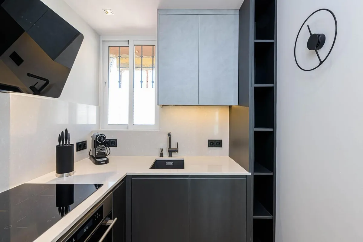 5e9d4adc-5c46-4658-afa6-184af9c39e1c