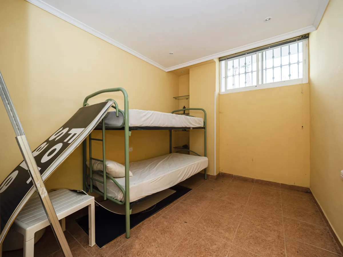 d66e2a04-6743-4004-aefd-6577d19fd7ec