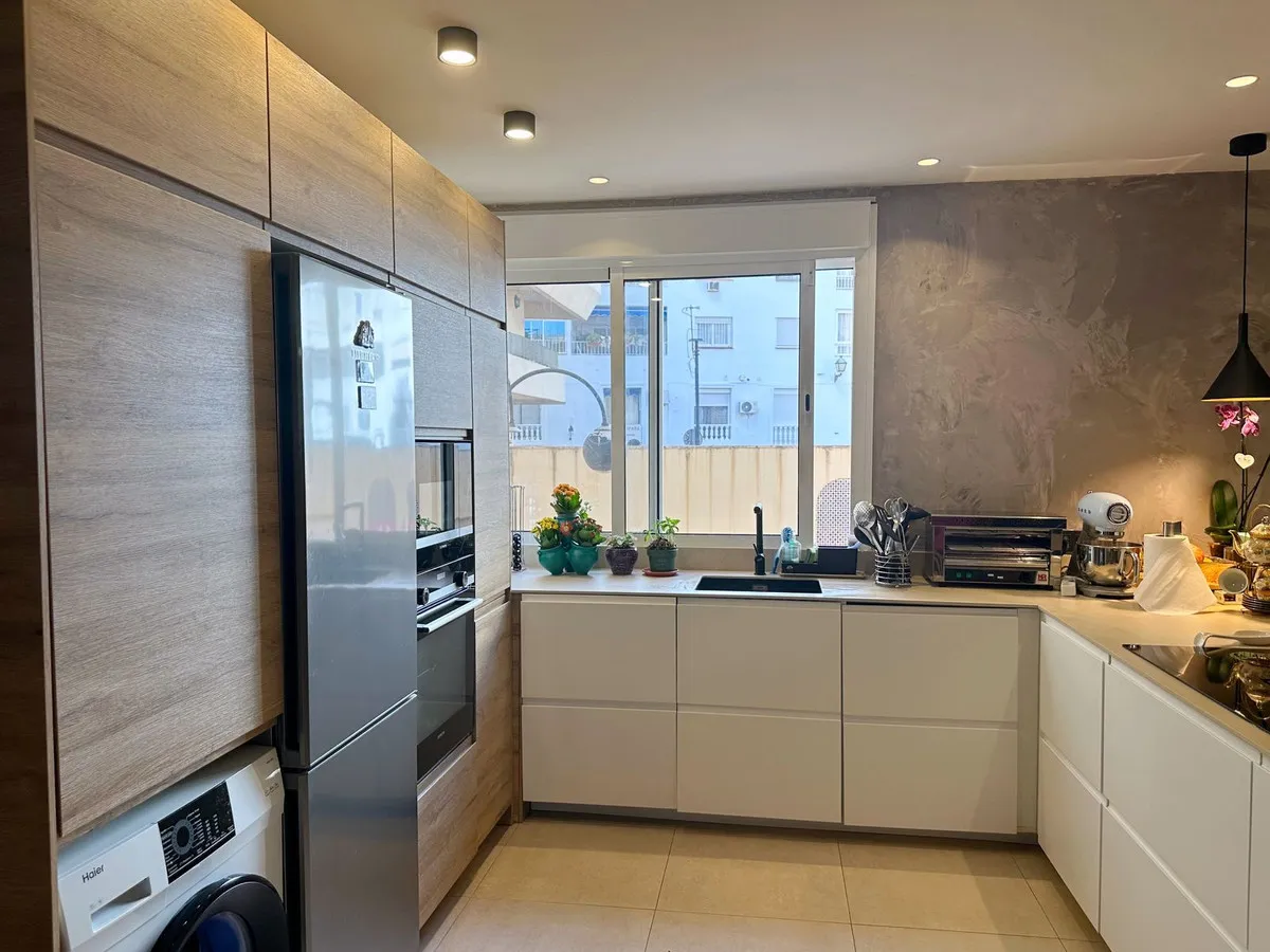 7a3c88ae-69d2-48a6-8a9d-354eb9091b78