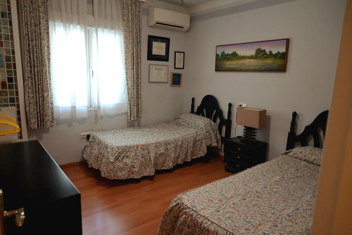 3c512be0-b068-498f-8551-83cc09a6278c