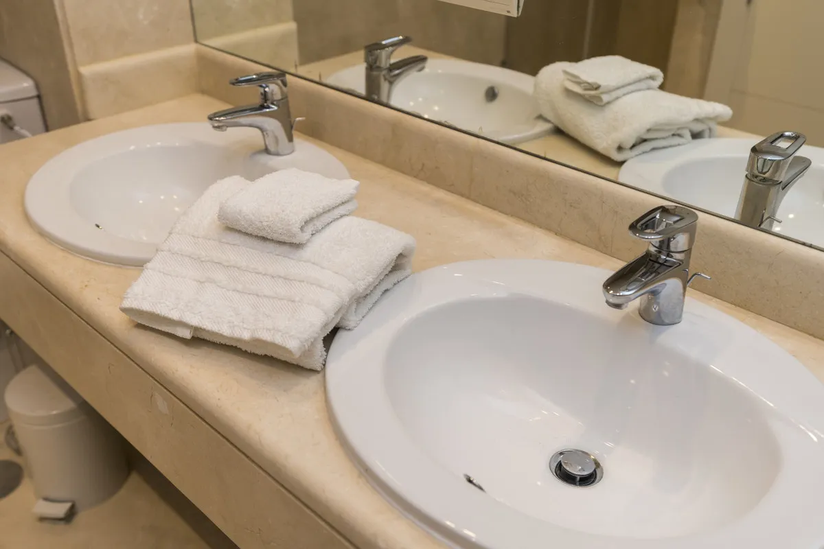 5fbae475-ffa1-4537-9bd4-e6b05eec5958