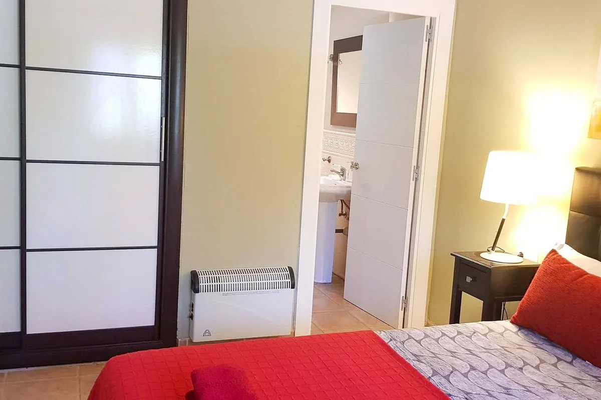 a8bd8027-efbf-4d16-a157-c51a828a8675