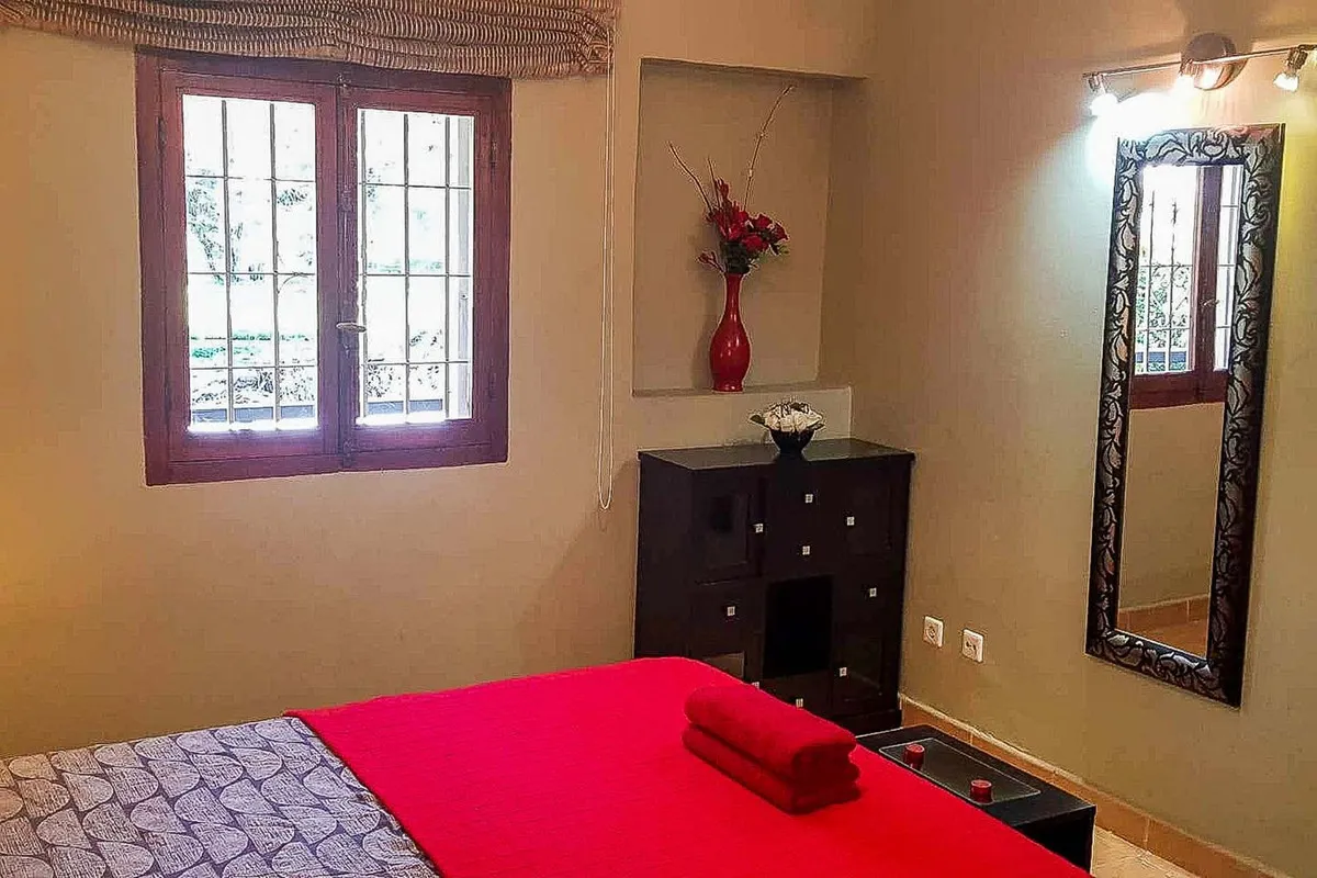 fb000f26-a247-466b-a1b0-a22d30c349cf