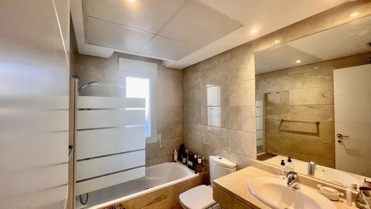 327ad1fe-a2eb-4586-a640-fe134689e269