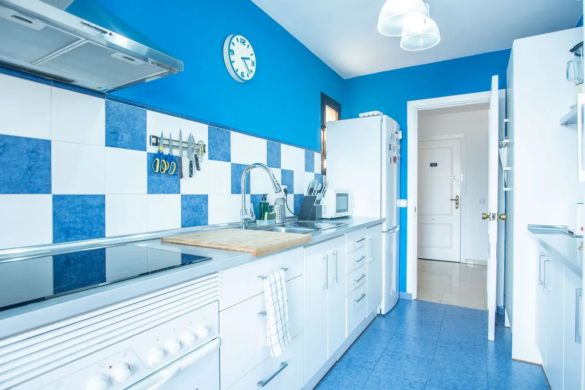 15d55763-2f67-41f2-ae75-6e3207818962