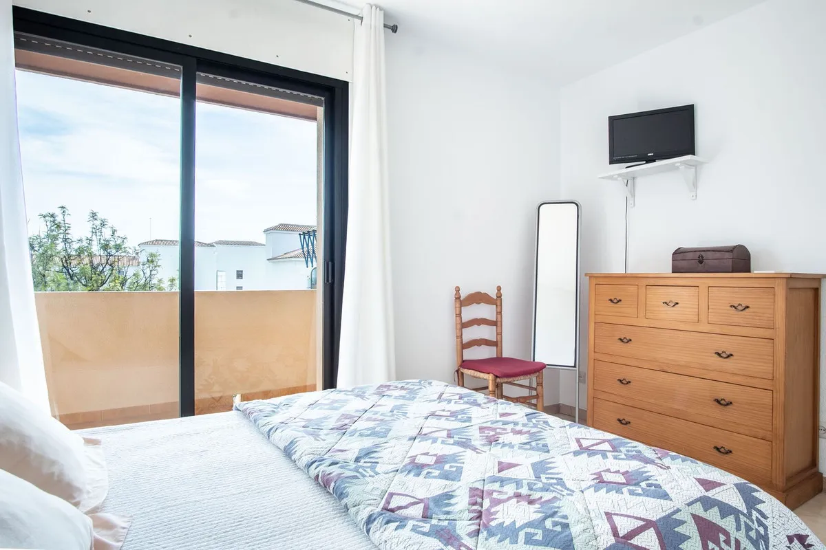 98fd169e-d001-460e-8ace-afb32a969478