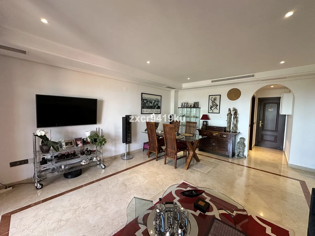 03677ac0-28cf-465a-8c0f-aabb881df308