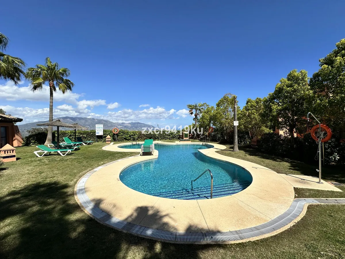 efb60177-d0d9-44f6-8935-055f86c67528