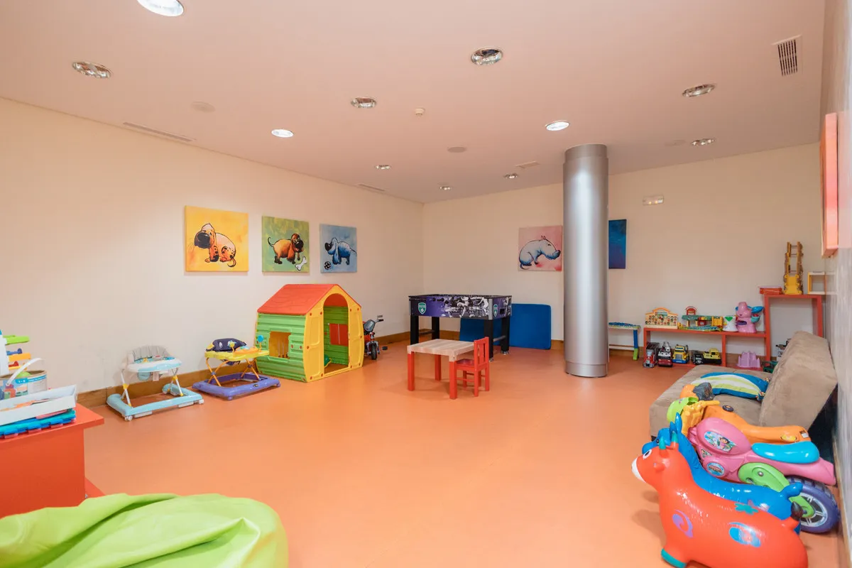 d907b3f7-0cde-413e-a86d-ca0e9a3a5ce1